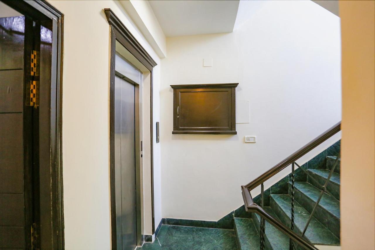 Fabhotel Jpm The Grand Bella - Nr Nehru Place Market New Delhi Exterior photo
